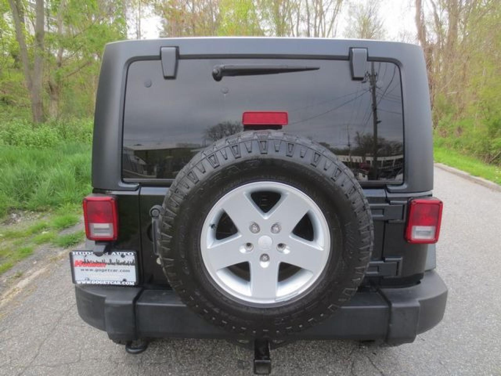 2011 Black /Black Jeep Wrangler Sport (1J4BA3H15BL) with an 3.8L V6 OHV 12V engine, Automatic transmission, located at 270 US Route 6, Mahopac, NY, 10541, (845) 621-0895, 41.349022, -73.755280 - Photo #5